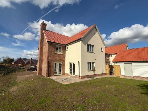 Click the photo for more details of Laxfield, Nr Framlingham, Suffolk
