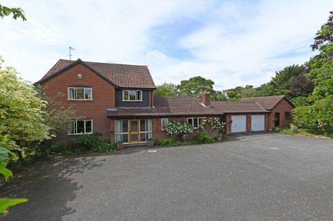 Click the photo for more details of Framlingham, Suffolk