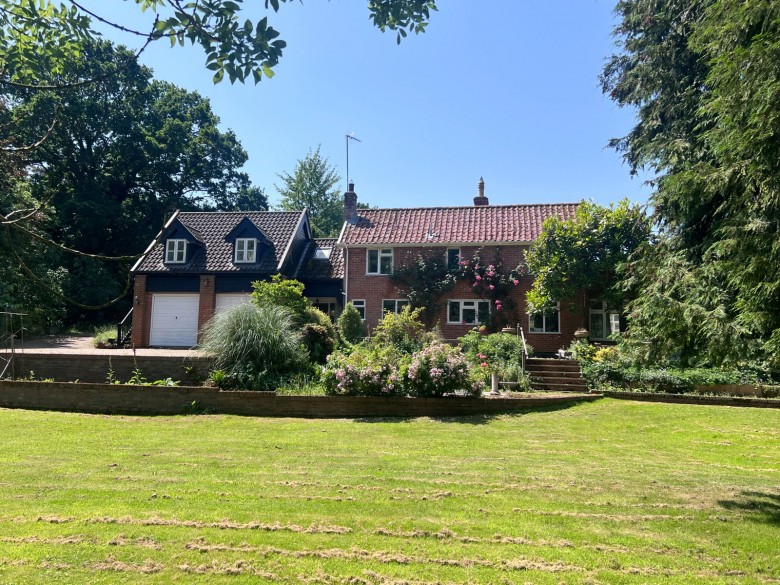 Click the photo for more details of Letheringham Nr Wickham Market