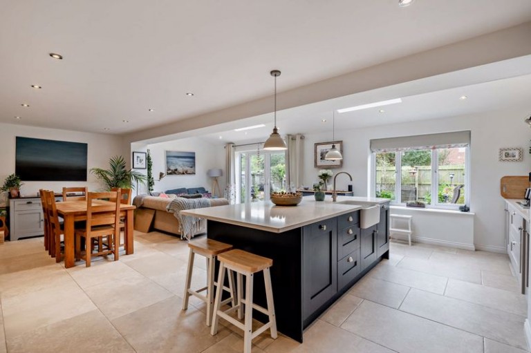 Images for Farndon, Cheshire