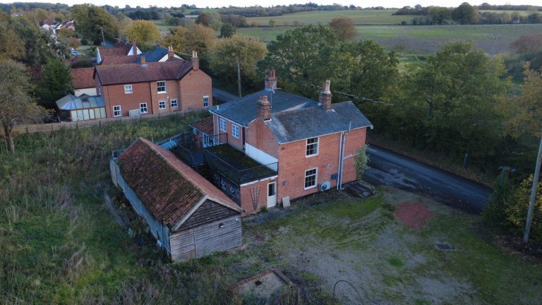 Images for Charsfield, Woodbridge, Suffolk