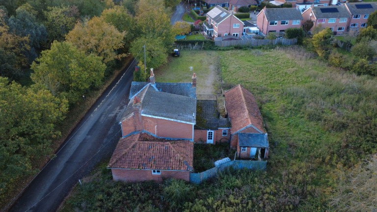 Images for Charsfield, Woodbridge, Suffolk