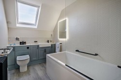 Images for Farndon, Cheshire