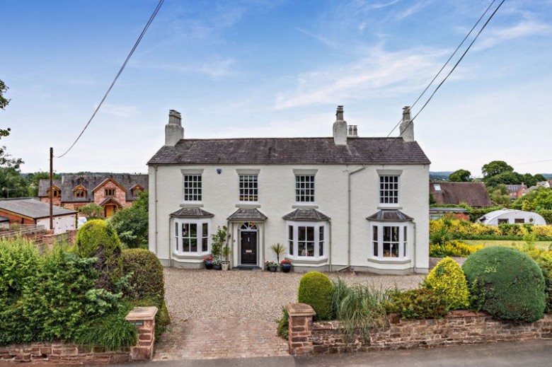 Click the photo for more details of Farndon, Cheshire