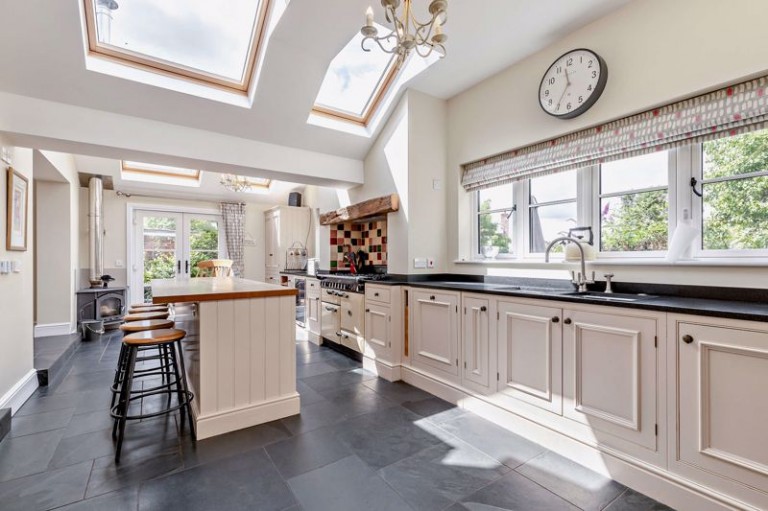 Images for Farndon, Cheshire