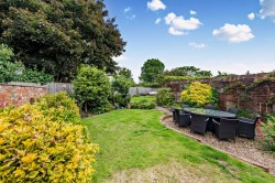 Images for Farndon, Cheshire
