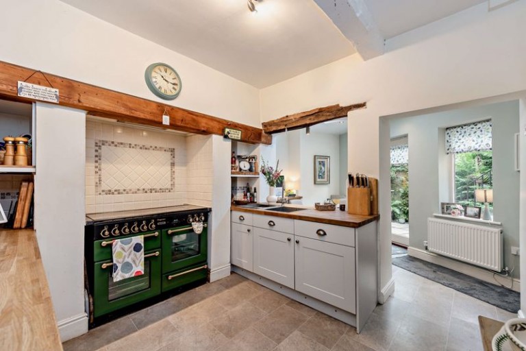 Images for Farndon, Cheshire