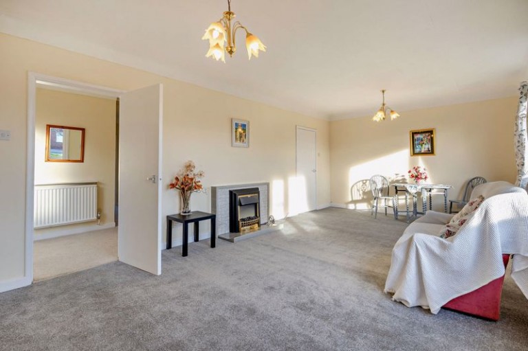 Images for Farndon, Cheshire