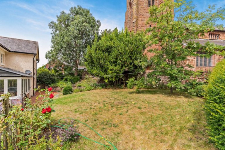 Images for Farndon, Cheshire