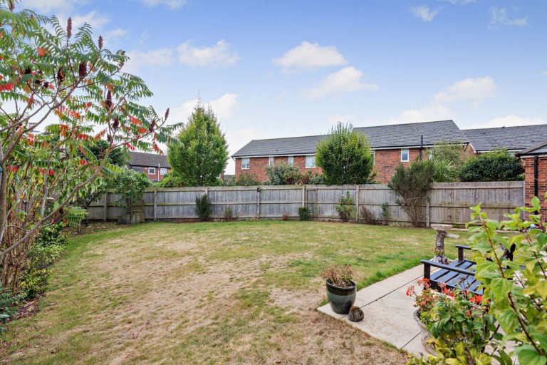 Images for Farndon, Cheshire