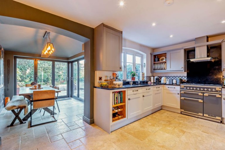 Images for Farndon, Cheshire