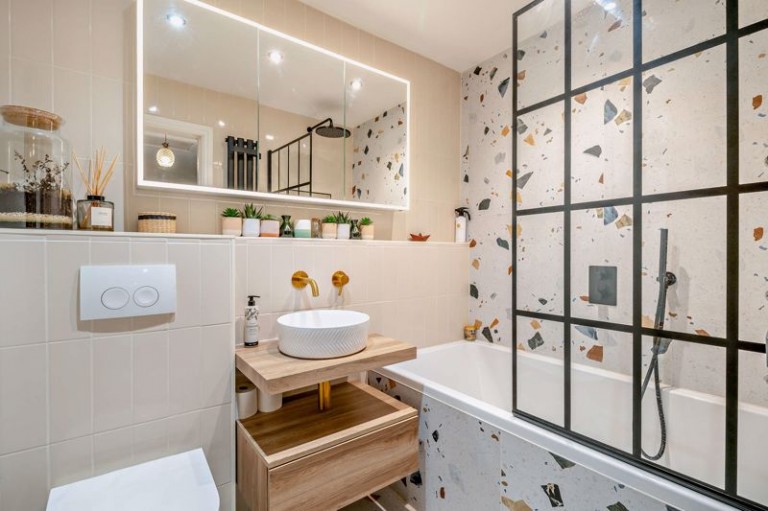 Images for Farndon, Cheshire