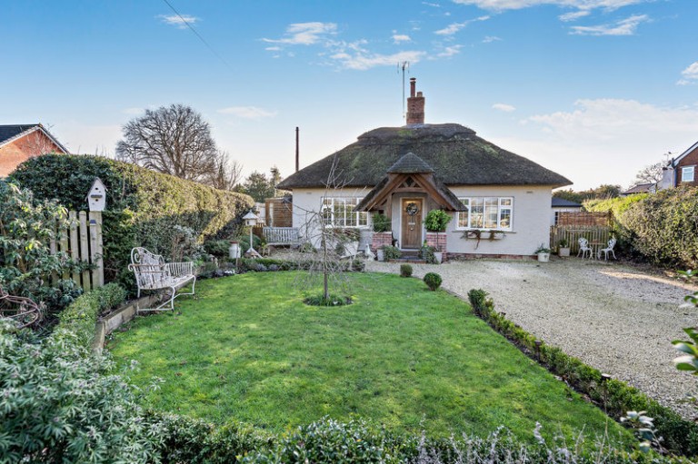 Images for Farndon, Cheshire