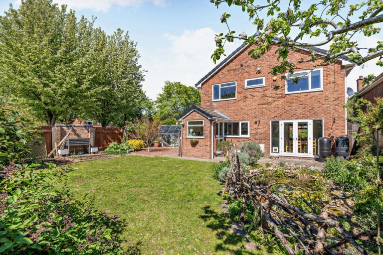 Images for Farndon, Cheshire