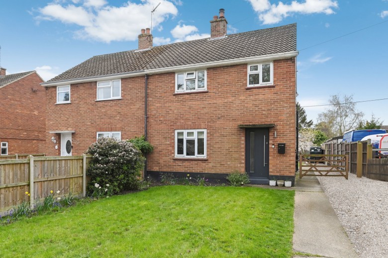 Click the photo for more details of Fressingfield, Nr Eye, Suffolk