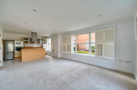 Click the photo for more details of St. Agnes Place, Chichester, PO19