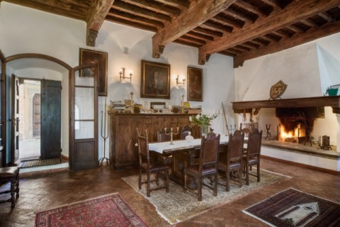 Click the photo for more details of Convent and Castle in Chianti, Val di Pesa, Florence, Tuscany