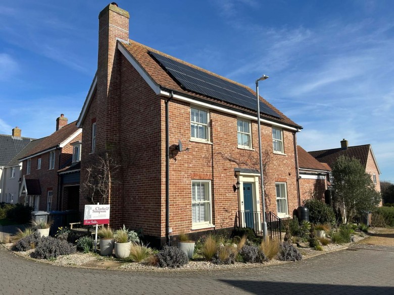 Click the photo for more details of Framlingham, Suffolk