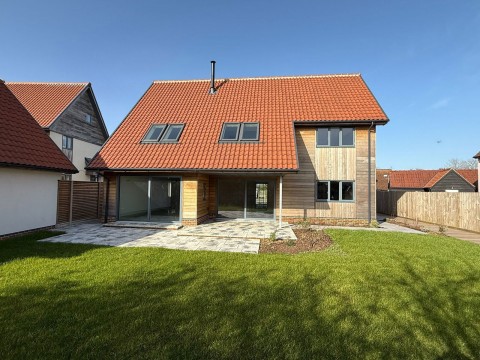 Click the photo for more details of Stradbroke, Nr Eye, Suffolk