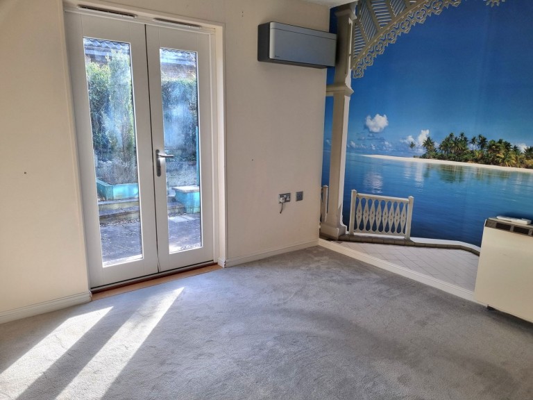 Images for Henley Close, Saxmundham, IP17 1EY