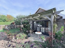 Images for Charsfield Nr Woodbridge