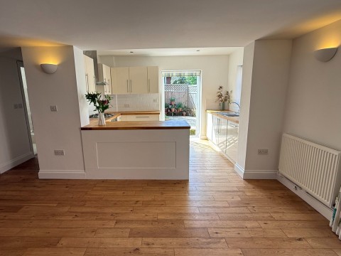 Click the photo for more details of Yoxford, Nr Saxmundham & Heritage Coast, Suffolk