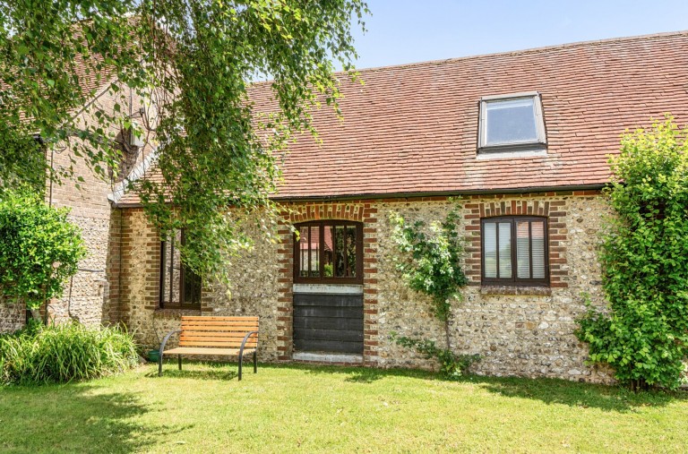 Images for Saxon Meadow, Tangmere, PO20