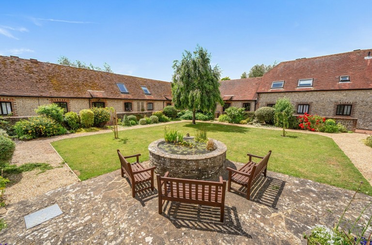 Images for Saxon Meadow, Tangmere, PO20