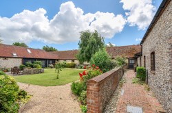 Images for Saxon Meadow, Tangmere, PO20