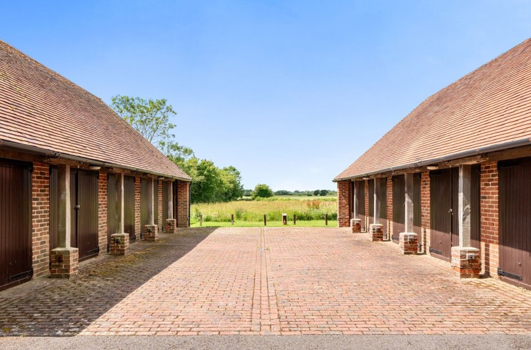 Images for Saxon Meadow, Tangmere, PO20