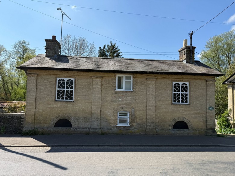 Click the photo for more details of Easton, Near Framlingham, Suffolk 