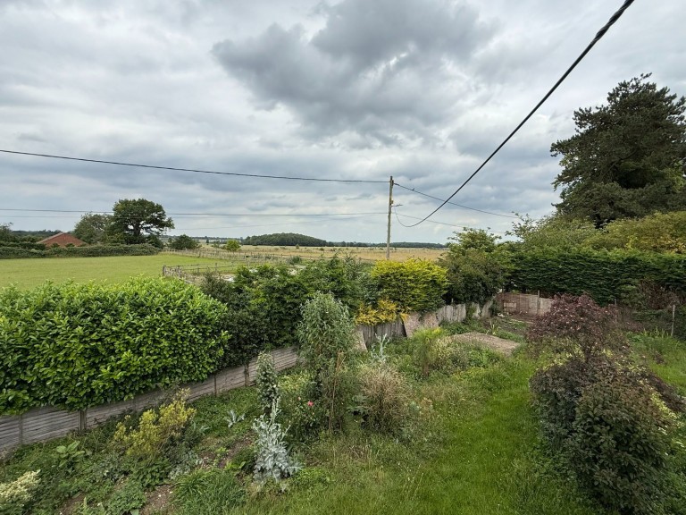 Images for Hepworth, Between Bury St Edmunds & Diss, Suffolk