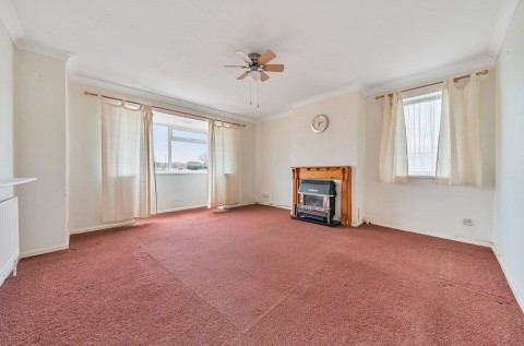 Click the photo for more details of Harcourt Way, Selsey, PO20