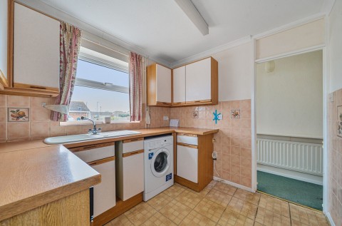 Click the photo for more details of Harcourt Way, Selsey, PO20