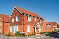 Images for Charlie Drive, Bracklesham Bay, PO20