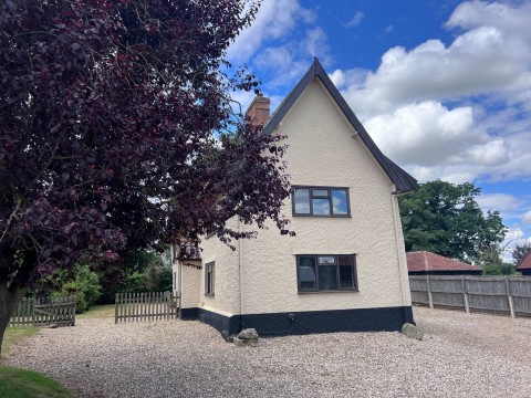 Click the photo for more details of Wilby, Nr Stradbroke, Suffolk