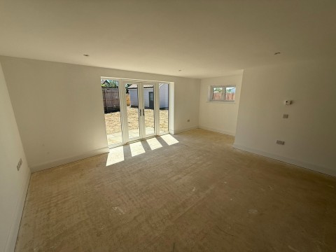 Click the photo for more details of Bedfield, Nr Framlingham, Suffolk