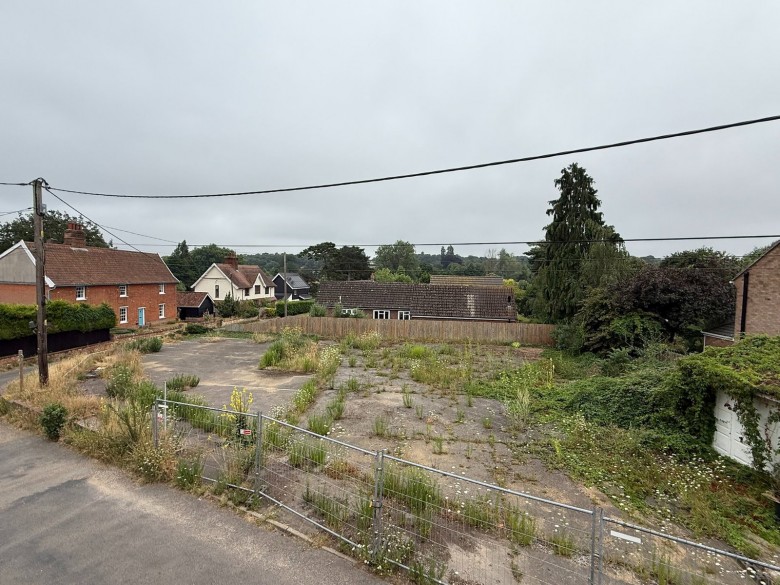 Click the photo for more details of Little Bealings, Nr Ipswich, Suffolk