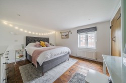 Images for Parbrook, Billingshurst, RH14