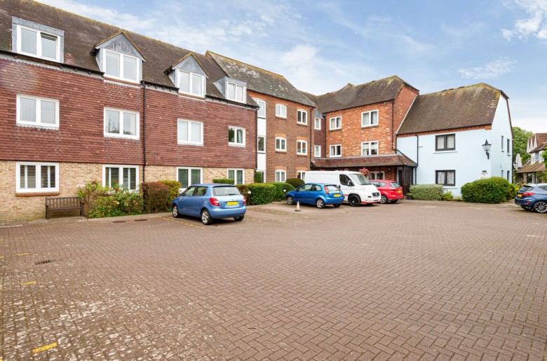 Click the photo for more details of Henty Gardens, The Maltings Henty Gardens, PO19