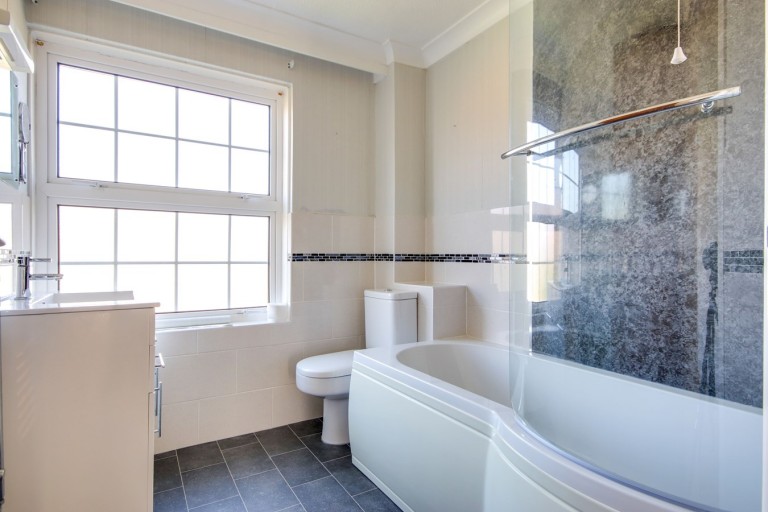 Images for Leelands, Pennington, Lymington, SO41