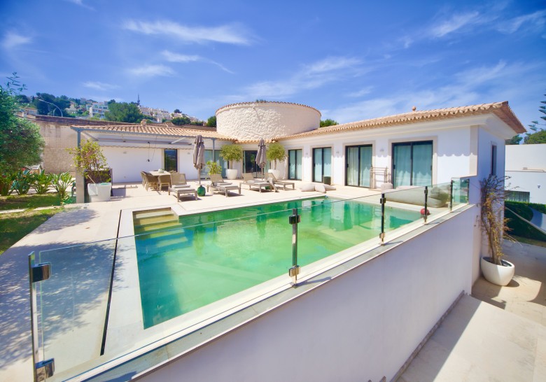 Click the photo for more details of Santa Ponsa villa, Nova Santa Ponsa, SW Mallorca