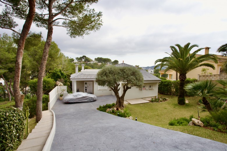 Click the photo for more details of Costa de la Calma villa, Costa de la Calma, SW Mallorca
