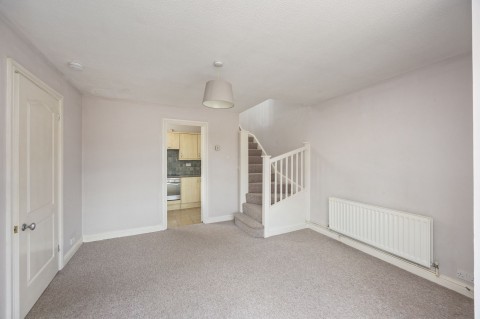 Click the photo for more details of Cissbury Close, Horsham, RH12