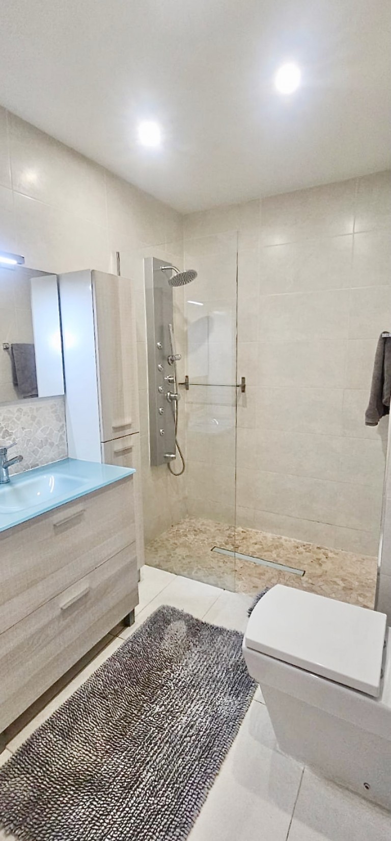 Images for De Mar apt, Puerto Portals, SW Mallorca