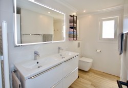 Images for Cala Vinyes beachfront apt, Cala Vinyes, SW Mallorca