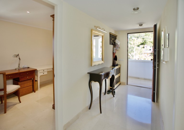 Images for Silverpoint apt, Puerto Portals, SW Mallorca