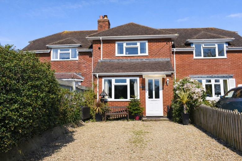 Click the photo for more details of Frys Lane, Everton, Lymington, SO41