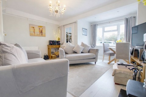 Click the photo for more details of Frys Lane, Everton, Lymington, SO41