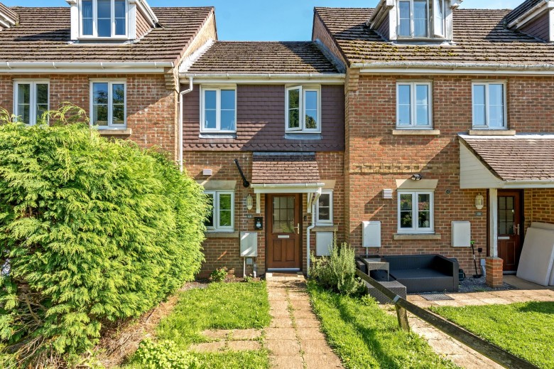 Click the photo for more details of Weycombe Road, Haslemere, GU27